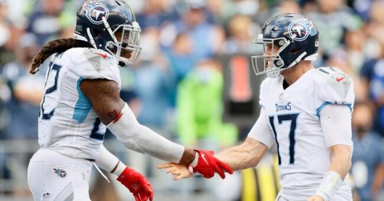 rsz derrick henry makes definitive statement on ryan tannehill tennessee titans quarterback