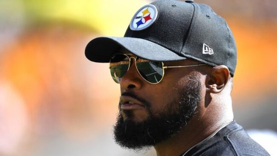 rsz mike tomlin 0928211hukxetfeclbv1wf3k62tb6m65 1704477525012