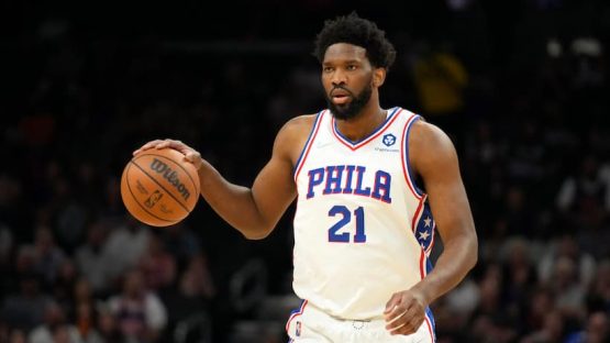 Joel Embiid 76ers pic