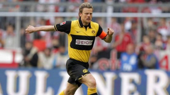 Christian Worns played for both PSG and Borussia Dortmund
