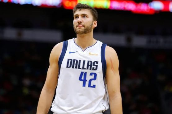 Maxi Kleber Mavs pic