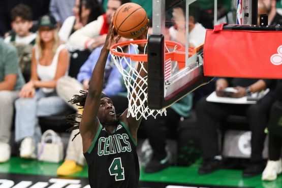 Jrue Holiday Celtics pic