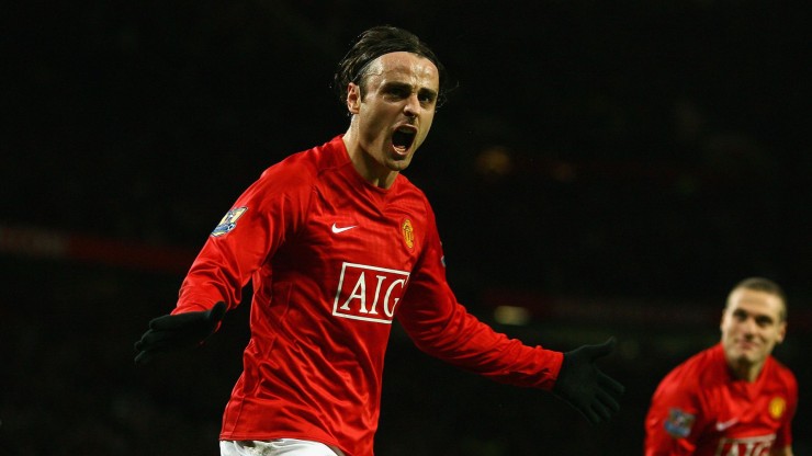 Berbatov Celebrating For Manchester United