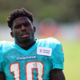 Tyreek Hills Dolphins pic