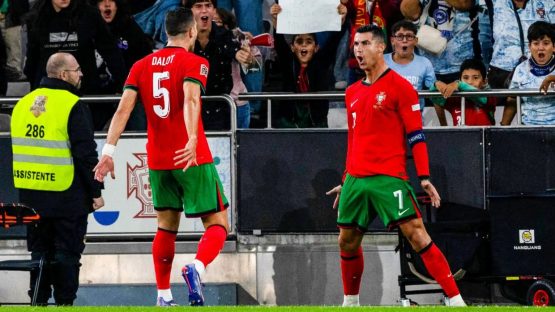 Cristiano Ronaldo Scores Winner Against Scotland