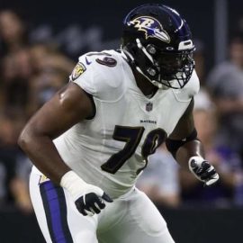 Ronnie Stanley Ravens pic