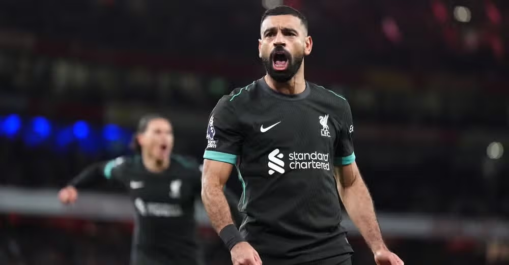 Mohamed Salah Scores Late Equalizer for Liverpool against Arsenal