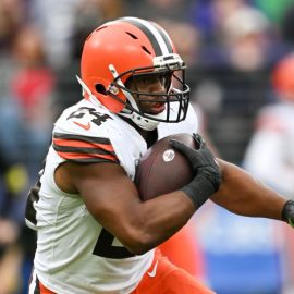 Nick Chubb Browns pic