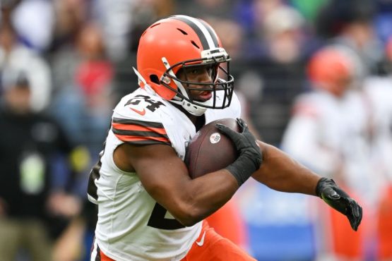 Nick Chubb Browns pic