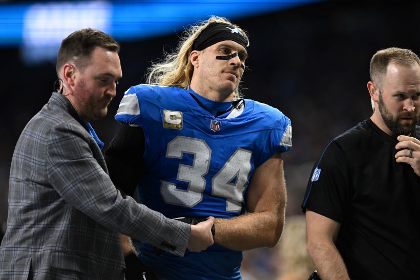 Alex Anzalone Lions injured pic