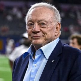 Jerry Jones pic