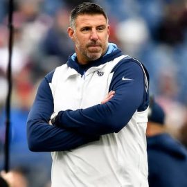 Mike Vrabel Titans pic