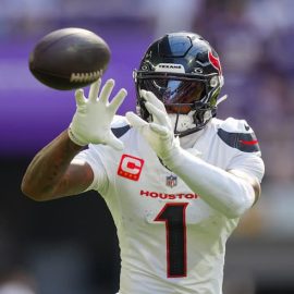 Stefon Diggs Texans pic