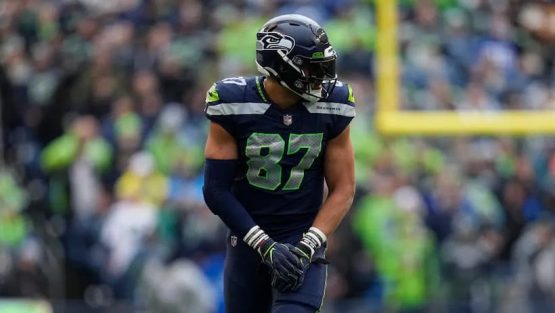 Noah Fant Seahawks pic