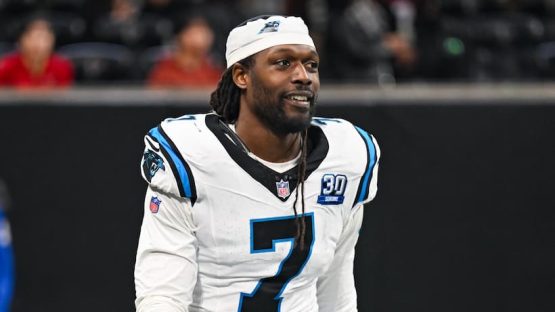 Jadeveon Clowney Panthers pic