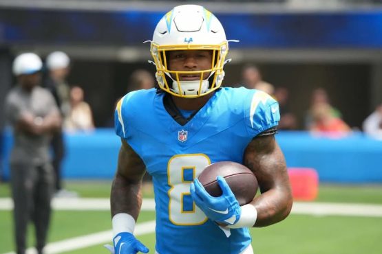 Omarion Hampton Chargers pic